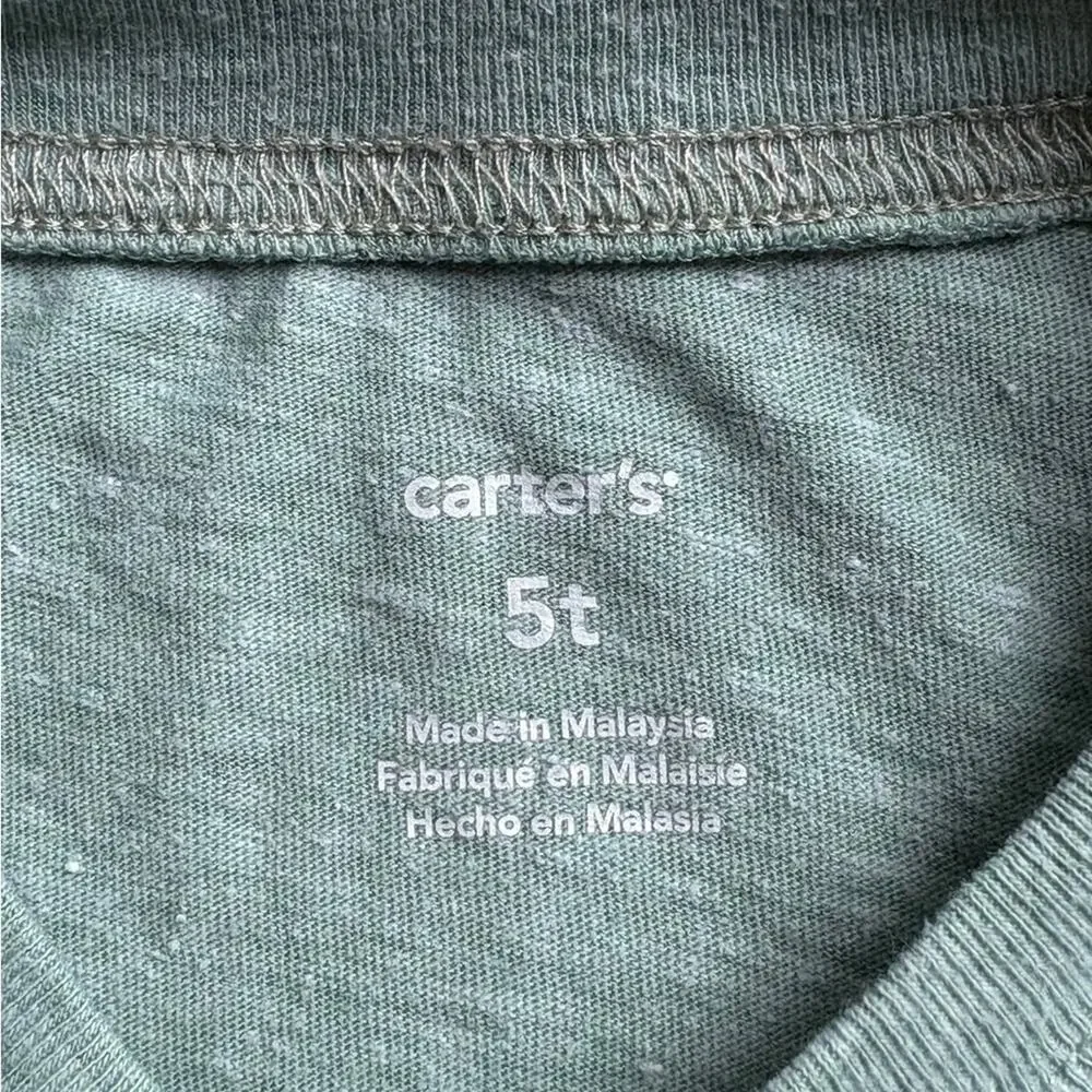 Carters Kids Clothing bundle with Shorts and T-Shirts size 5